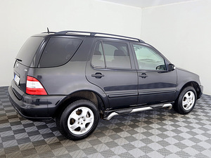 Mercedes-Benz ML 270 Luxury Facelift ATM 2.7 CDI 120kW (3 foto / 7)