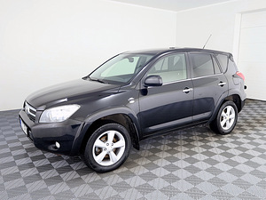 Toyota RAV4 Luxury 4x4 2.2 D-CAT 130kW (2 foto / 8)
