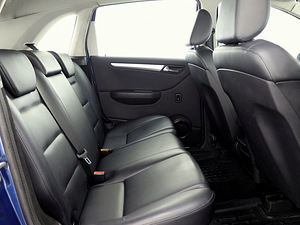 Mercedes-Benz B 180 Avantgarde Facelift ATM 2.0 85kW (7 foto / 7)