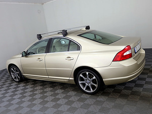 Volvo S80 Summum AWD 4x4 ATM 3.2 175kW (4 foto / 7)