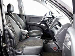 Kia Sportage Active 4x4 ATM 2.7 129kW (6 foto / 8)