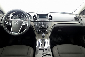 Opel Insignia Sports Tourer ATM 2.0 CDTi 96kW (5 foto / 7)