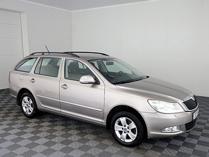Skoda Octavia Comfortline 4x4 2.0 TDI 103kW (1 foto / 7)