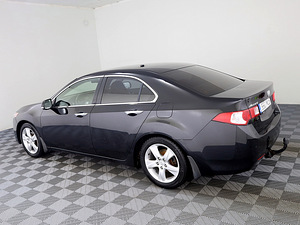 Honda Accord Elegance ATM 2.0 115kW (4 foto / 7)