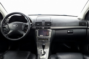 Toyota Avensis Linea Sol Luxury ATM 2.0 108kW (5 foto / 9)
