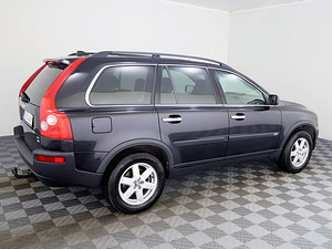 Volvo XC90 Summum LPG ATM 2.5 154kW (3 foto / 8)