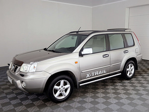 Nissan X-Trail Comfort 4x4 2.0 103kW (2 foto / 7)