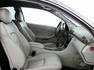 Mercedes-Benz C 180 Luxury ATM 1.8 105kW (6 foto / 7)