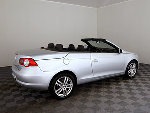 Volkswagen Eos Sportline 2.0 110kW (2 foto / 9)