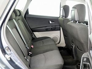 Kia Ceed Elegance 1.6 90kW (7 фото из 8)
