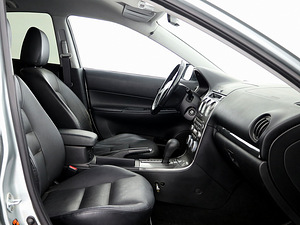 Mazda 6 Luxury ATM 2.0 104kW (6 foto / 7)