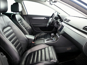 Volkswagen Passat Highline LPG ATM 1.4 110kW (6 foto / 9)