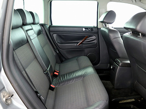 Volkswagen Passat Highline Facelift 2.0 TDI 100kW (7 foto / 7)