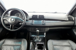 BMW X5 Sportpakett ATM 2.9 D 135kW (5 foto / 9)