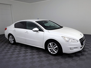 Peugeot 508 Elegance 1.6 115kW (1 foto / 8)