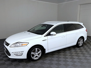 Ford Mondeo Titanium X Facelift ATM 2.0 TDCi 103kW (2 foto / 7)