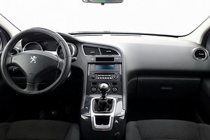 Peugeot 5008 Elegance Facelift 1.6 HDi 84kW (5 foto / 8)