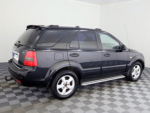 Kia Sorento Executive Facelift ATM 2.5 CRD 125kW (3 foto / 7)