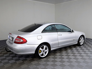 Mercedes-Benz CLK 200 Avantgarde ATM 1.8 120kW (3 foto / 7)
