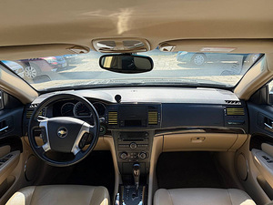 Chevrolet Epica Luxury ATM 2.0 VCDi 110kW (5 foto / 7)