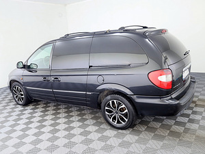 Chrysler Grand Voyager Limited ATM 2.8 CRD 110kW (4 foto / 9)