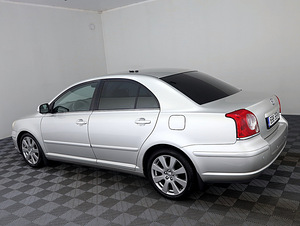 Toyota Avensis Linea Sol Facelift 2.0 108kW (4 foto / 9)