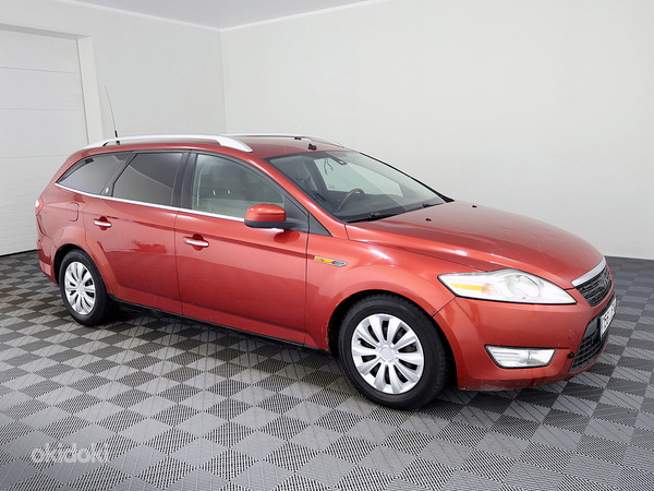 Ford Mondeo Ghia Luxury 2.0 TDCi 103kW