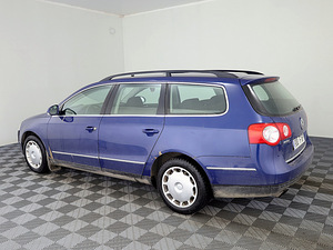 Volkswagen Passat Comfortline 2.0 110kW (4 foto / 7)