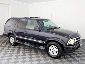 Chevrolet Blazer Luxury 4.3 V8 142kW (1 foto / 8)