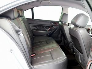 Peugeot 607 Luxury Facelift ATM 2.7 HDi 150kW (7 foto / 7)
