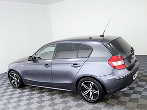 BMW 120 Executive ATM 2.0 110kW (4 foto / 8)