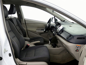 Honda Insight Elegance ATM 1.3 65kW (6 foto / 7)
