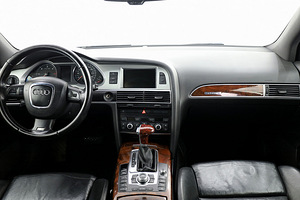 Audi A6 S-Line Quattro ATM 3.0 TDI 171kW (5 foto / 8)