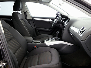 Audi A4 Comfortline ATM 1.8 118kW (6 фото из 8)