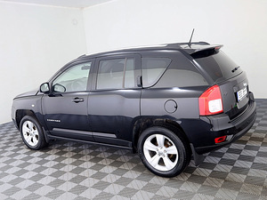 Jeep Compass Comfort 2.0 115kW (4 foto / 7)
