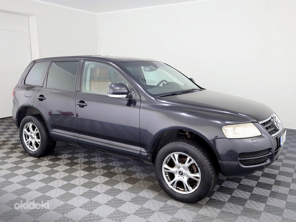 Volkswagen Touareg Highline ATM 2.5 TDI 128kW
