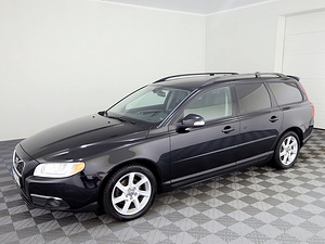 Volvo V70 Summum ATM 2.4 D5 129kW (2 foto / 7)