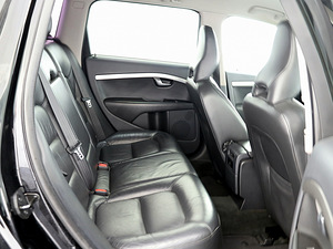 Volvo V70 Summum ATM 2.4 D5 129kW (7 foto / 7)