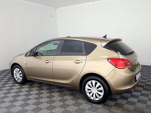 Opel Astra Elegance Facelift 1.6 85kW (4 foto / 7)