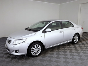 Toyota Corolla Linea Sol ATM 1.6 91kW (2 foto / 9)