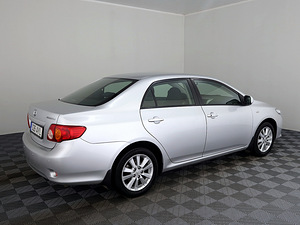 Toyota Corolla Linea Sol ATM 1.6 91kW (3 foto / 9)