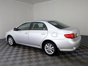 Toyota Corolla Linea Sol ATM 1.6 91kW (4 foto / 9)