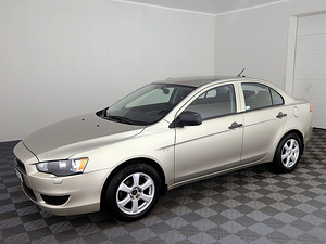 Mitsubishi Lancer Elegance ATM 1.5 80kW (2 foto / 7)