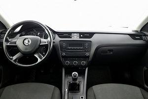 Skoda Octavia Comfortline Facelift LPG 1.2 63kW (5 foto / 8)
