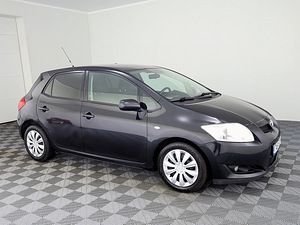 Toyota Auris Linea Sol ATM 1.4 D-4D 66kW (1 foto / 8)