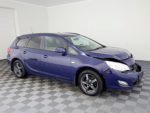 Opel Astra Sports Tourer 1.4 103kW (1 foto / 7)