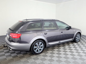 Audi A6 allroad S-Line Quattro ATM 2.7 TDI 132kW (3 foto / 9)