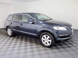 Audi Q7 Highline ATM 3.0 TDI 155kW (1 foto / 9)