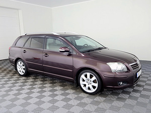 Toyota Avensis Linea Sol Luxury ATM 2.0 108kW (1 foto / 9)