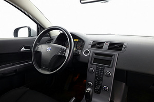 Volvo C30 Facelift 1.6 D4 80kW (5 foto / 7)